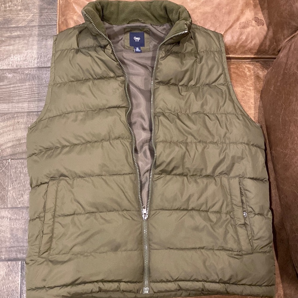 GAP Medium Olive Green Vest